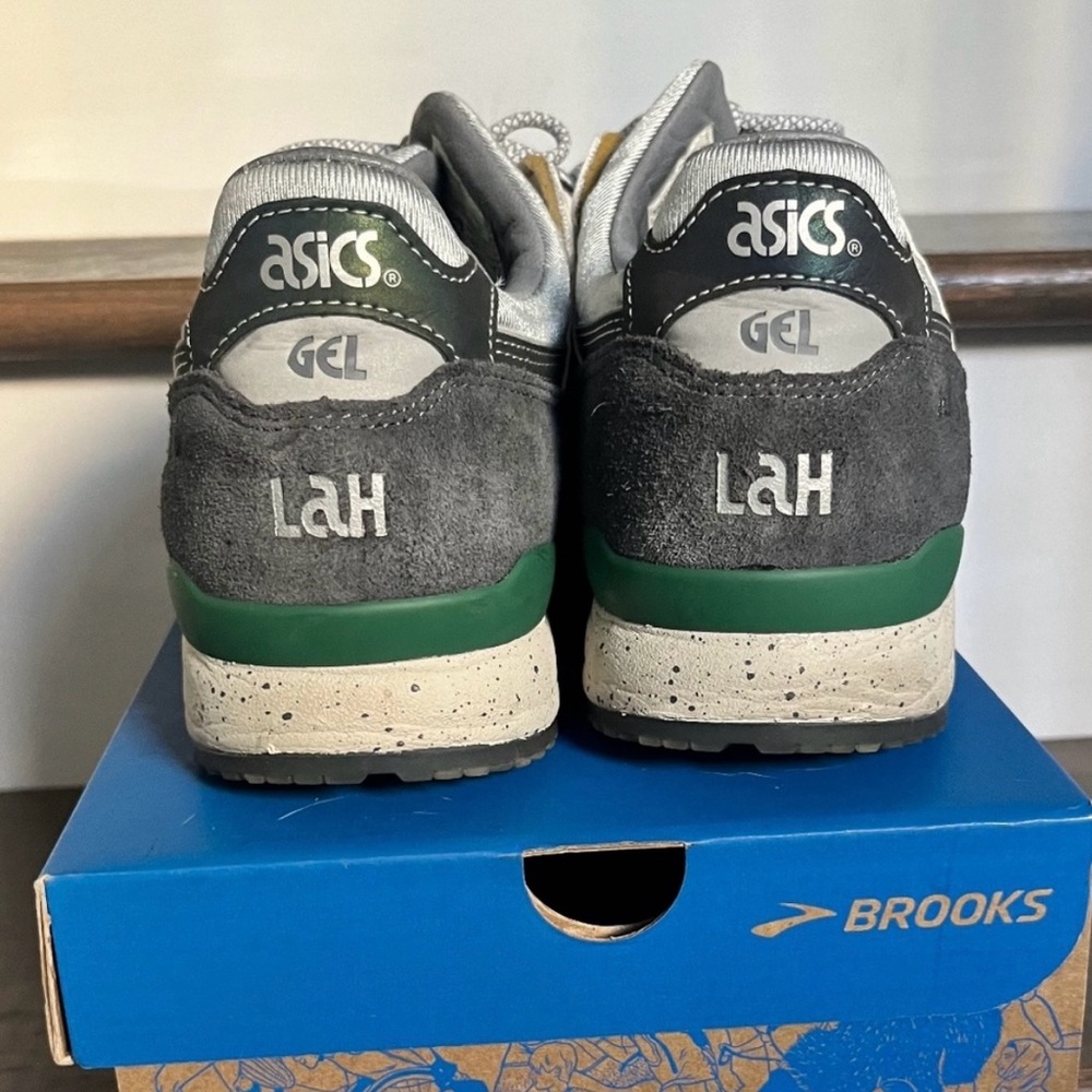 ASICS Gel Lyte III x HUNDRED% x SneakerLAH Lah Kuala Lumpur Twin Towers size 11 - Picture 4 of 7